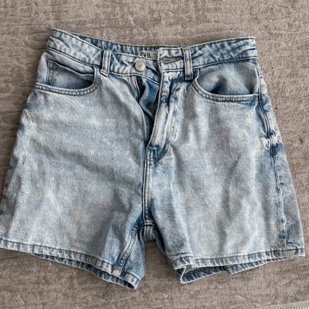 ZARA high waisted Mom Fit Light Blue Denim Shorts